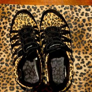 Sketchers . Leopard. Slip on sneakers. Size 7.5